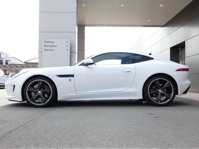 Ｆタイプ クーペ（3枚目）