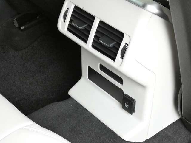 レンジローバーヴェラール Ｒ　ダイナミック　Ｓ　１８０ＰＳ（19枚目）