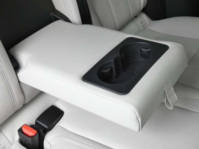 レンジローバーヴェラール Ｒ　ダイナミック　Ｓ　１８０ＰＳ（20枚目）