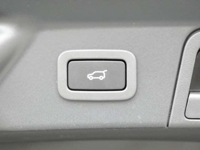 レンジローバーヴェラール Ｒ　ダイナミック　Ｓ　１８０ＰＳ（25枚目）