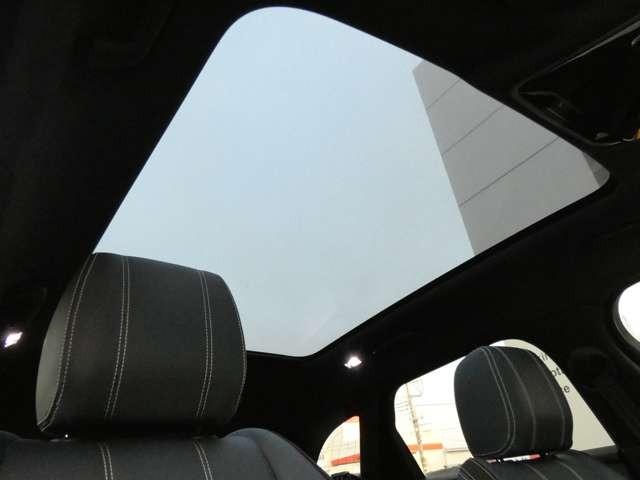 レンジローバーヴェラール Ｒ　ダイナミック　Ｓ　２５０ＰＳ（15枚目）