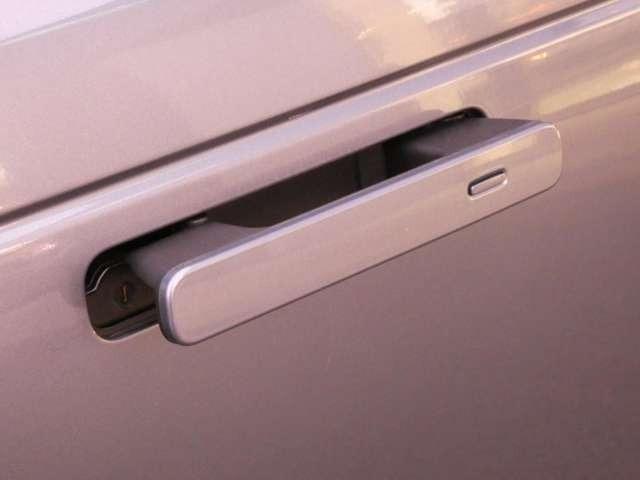 レンジローバーヴェラール Ｒ　ダイナミック　Ｓ　２５０ＰＳ（25枚目）