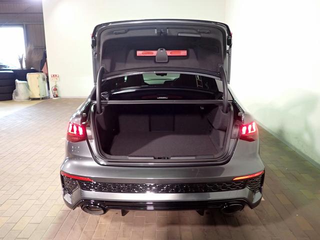 ��������ԏ���ŏo���܂��I�����ł����͋C���킩���Ă���������Ǝv���܂������A��������΁A���������Ă��҂����Ă��܂����t���[�_�C�����F�O�O�V�W�|�U�O�S�P�|�Q�X�P�R