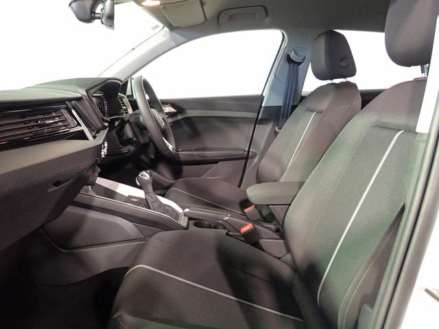 A1スポーツバック 25TFSI アドバンスド 認定中古車・当社デモカー・コンビニエンス&アシスタンスパッケージ・ナビゲーションパッケージ・スマートフォンインターフェイス・純正16インチアルミ・ワンオーナー・シートヒーター・Bカメラ(16枚目)