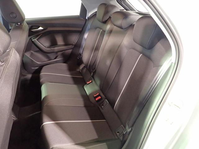 A1スポーツバック 25TFSI アドバンスド 認定中古車・当社デモカー・コンビニエンス&アシスタンスパッケージ・ナビゲーションパッケージ・スマートフォンインターフェイス・純正16インチアルミ・ワンオーナー・シートヒーター・Bカメラ(17枚目)