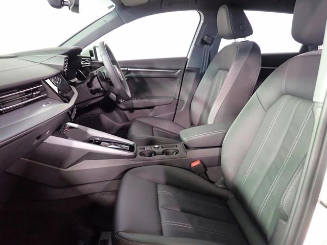 Ａ３ スポーツバック３０ＴＦＳＩアドバンスド　認定中古車・元当社デモカー・コンビニエンス＆アシスタンスパッケージライト・ナビゲーションパッケージ・ラグジュアリーパッケージ・パワーシート・シートヒーター・純正アルミホイール（19枚目）