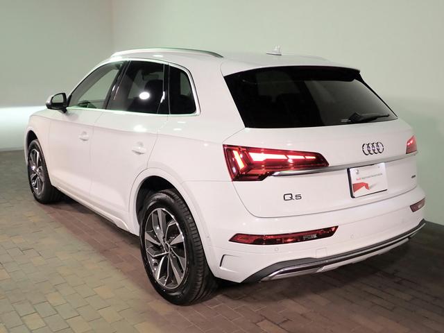 Q5 40TDIクワトロ アドバンスド 認定中古車・元当社デモカー・ラグジュアリーパッケージ・plus パッケージ・コンフォートパッケージ・パワーシート・電動テールゲート・シートヒーター・ステアリングヒーター・4WD(4枚目)