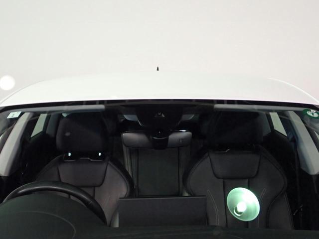 A5スポーツバック 認定中古車・Audiレーザーライトパッケージ・サラウンドビューカメラ/パークアシスト・ラグジュアリーパッケージ・革シート・パワーシート・シートヒーター・パワーテールゲート・4WD(26枚目)