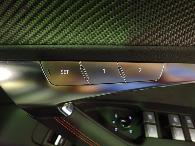 ＲＳ６アバント パフォーマンス ベースグレード　認定中古車・ワンオーナー・ＲＳスポーツエキゾーストシステム・デコラティブパネル　カーボン　ツイル・ブラックスタイリングパッケージ・カラードブレーキキャリパー　レッド・ＲＳ専用シート・シートヒーター（14枚目）