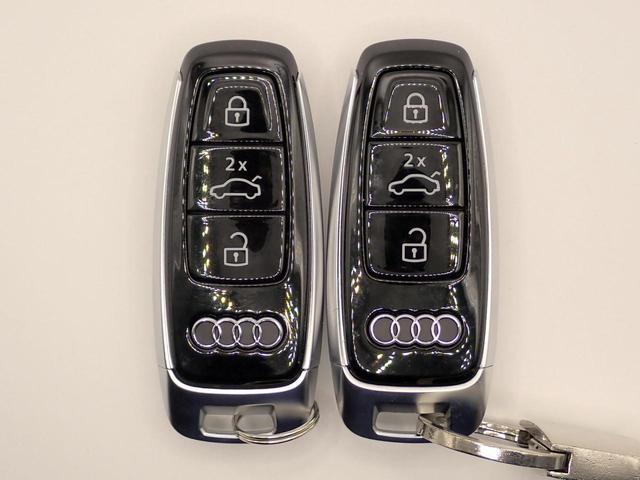 ＲＳ６アバント パフォーマンス ベースグレード　認定中古車・ワンオーナー・ＲＳスポーツエキゾーストシステム・デコラティブパネル　カーボン　ツイル・ブラックスタイリングパッケージ・カラードブレーキキャリパー　レッド・ＲＳ専用シート・シートヒーター（31枚目）