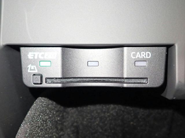 Ａ４アバント ３５ＴＤＩ　Ｓライン　認定中古車・純正ナビ・サラウンドビューモニター・パワーシート・前後シートヒーター・バーチャルコックピット・パワーテールゲート・Ａｕｄｉプレゼンス・Ｓｌｉｎｅｐｌｕｓ　パッケージ・純正１９インチＡＷ（30枚目）