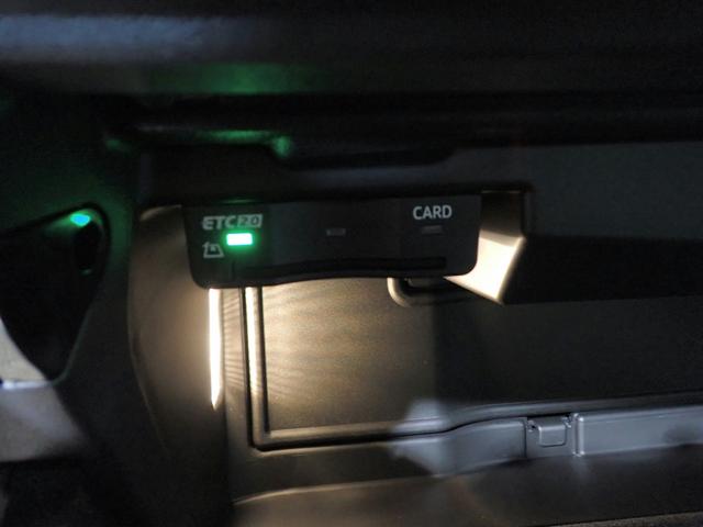 �w���X�ł͑S�݌ɂ��O�ҋ@�ւɂĎԗ��m�F�����Ă���܂��B�������Ŏ��Ԋm�F������Ȃ��q�l�ɂ����i���Ȃ��Ԃ�����Ă����Ē����Ă���܂��B�C�ɂȂ邨�Ԃ��������܂����炨�C�y�ɂ��₢���킹���������B�x