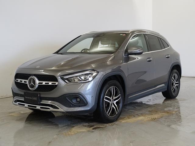 メルセデス・ベンツ ＧＬＡクラス ＧＬＡ２００　ｄ　４ＭＡＴＩＣ　レザーエクスクルーシブパッケージ　アドバンスドパッケージ　ナビゲーションパッケージ　Ｂｌｕｅｔｏｏｔｈ接続　ＥＴＣ　ＬＥＤヘッドライト　ＴＶ　アイドリングストップ　クルーズコントロール