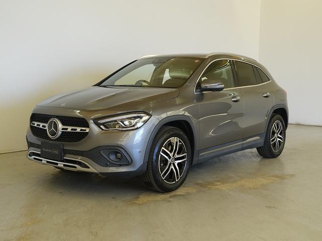 ＧＬＡクラス ＧＬＡ２００　ｄ　４ＭＡＴＩＣ　ナビゲーションパッケージ　Ｂｌｕｅｔｏｏｔｈ接続　ＥＴＣ　ＬＥＤヘッドライト　ＴＶ　アイドリングストップ　クルーズコントロール　コネクテッド機能　サイドカメラ　シートヒーター　トランクスルー　ナビ（1枚目）