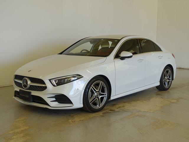 Ａ２００　ｄ　セダン　ＡＭＧライン　ＡＭＧレザーエクスクルーシブパッケージ　レーダーセーフティパッケージ　アドバンスドパッケージ　ナビゲーションパッケージ　Ｂｌｕｅｔｏｏｔｈ接続　ＥＴＣ　ＬＥＤヘッドライト　ＴＶ　アイドリングストップ