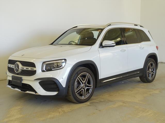 問合番号UF-135356 タイヤ交換付き 人気のSUV GLB200Dパールホワイト入荷しました!