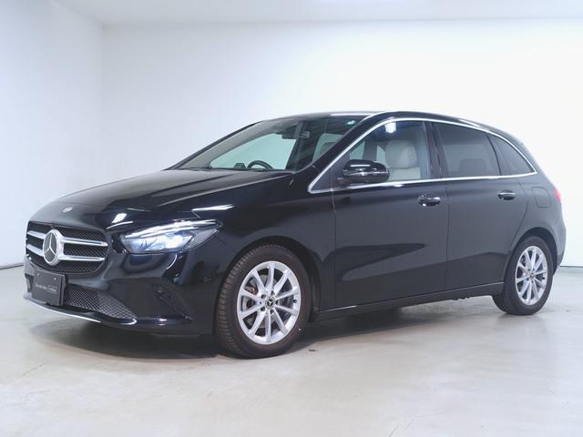 問合番号ＵＦ－１３６３５５　タイヤ交換付き ベージュ内装で高級感抜群！