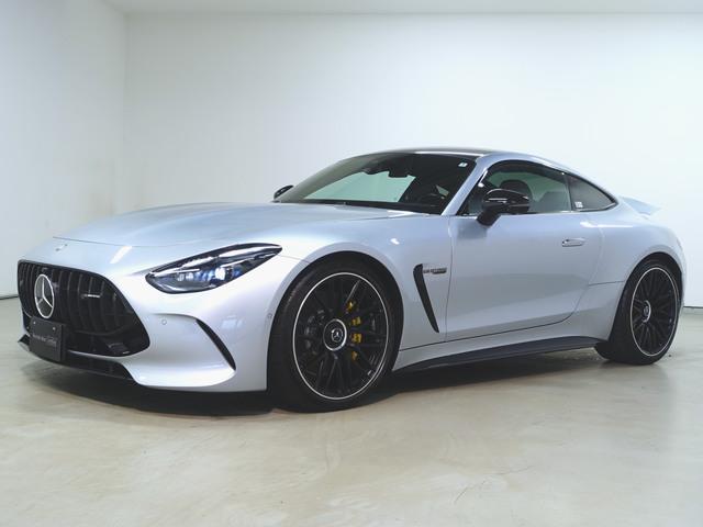 ＧＴ(AMG) ＧＴ　６３　４マチックプラス　クーペ　ＡＭＧカーボンパッケージ　Ｂｌｕｅｔｏｏｔｈ接続　ＥＴＣ　ＬＥＤヘッドライト　ＴＶ　アイドリングストップ　クルーズコントロール　コネクテッド機能　サイドカメラ　サンルーフ・ガラスルーフ　シートエアコン 中古車画像
