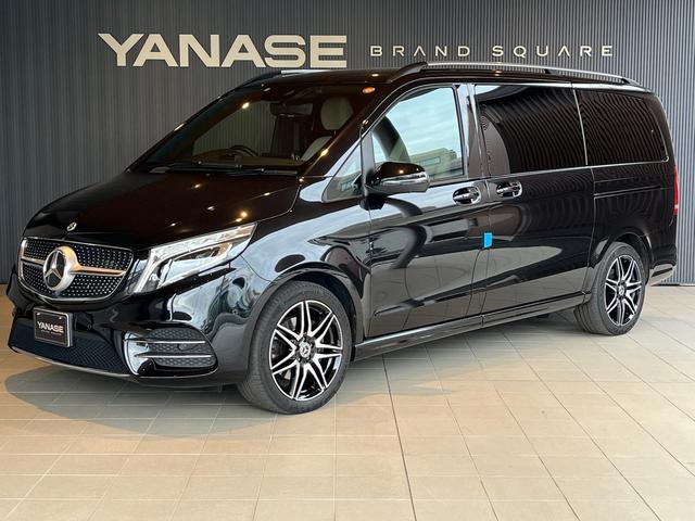 Ｖクラス(メルセデス・ベンツ) Ｖ２２０　ｄ　エクスクルーシブ　ロング　プラチナスイート　シートヒーター　シートエアコン　パワーシート　オットマン　３列シート　トランクスルー　ナビ　音楽プレーヤー接続　Ｂｌｕｅｔｏｏｔｈ接続　ＴＶ　ＥＴＣ　サンルーフ・ガラスルーフ　ＬＥＤヘッドライト 中古車画像