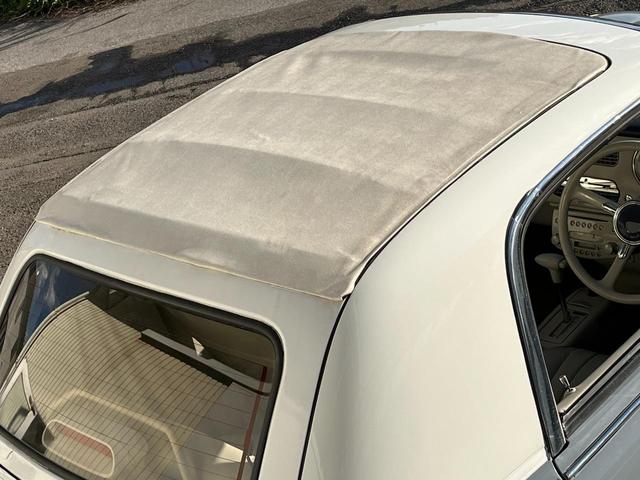フィガロ ベースグレード　１．０ターボ　ホワイトレザーシート　ＡＴ車　ホワイトアルミホイール　エアコン　パワステ（37枚目）