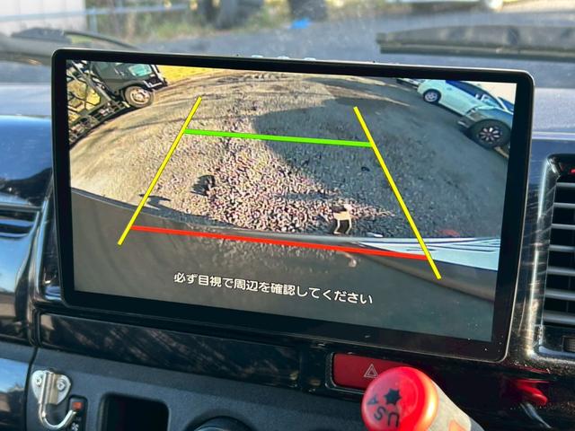 ハイエースバン 　４ＷＤ　ＥＴＣ　バックカメラ　ナビ　両側スライドドア　ＡＴ　Ｂｌｕｅｔｏｏｔｈ　エアコン　パワーウィンドウ　運転席エアバッグ（11枚目）