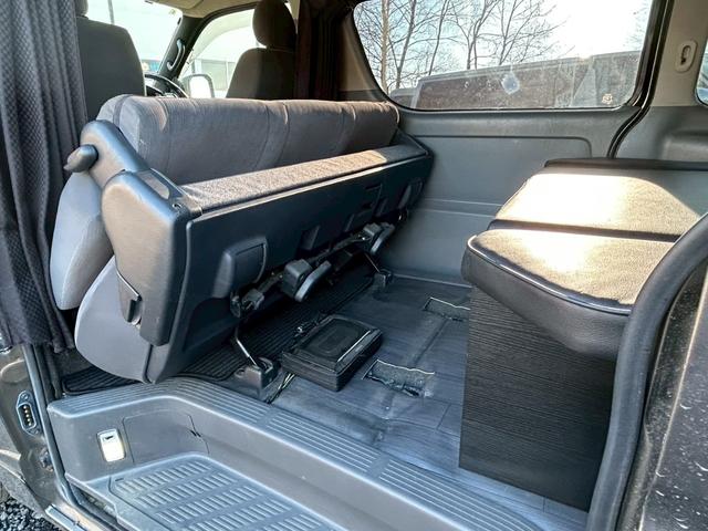 ハイエースバン 　４ＷＤ　ＥＴＣ　バックカメラ　ナビ　両側スライドドア　ＡＴ　Ｂｌｕｅｔｏｏｔｈ　エアコン　パワーウィンドウ　運転席エアバッグ（25枚目）
