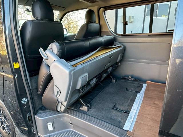 ご覧頂きまして誠に有難うございます！！是非ご来店して頂き、実際にご覧になって頂ければと思います。お客様からのご連絡をスタッフ一同、心よりお待ちしております