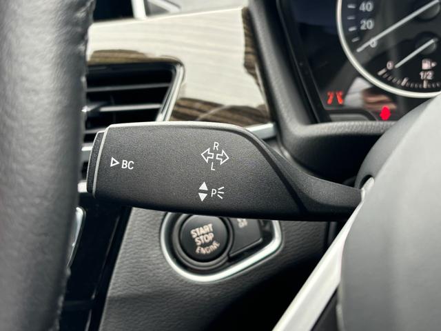 Ｘ１ ｘＤｒｉｖｅ　２０ｉ　ｘライン　電動黒革シート　ＬＥＤヘッドライト　純正１９インチＡＷ　シートヒーター　バックカメラ　ＥＴＣ　インテリＳ　電動リアゲート　Ｂｌｕｅｔｏｏｔｈ接続　パークアシスト（22枚目）