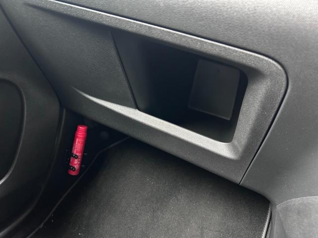 リフター ＧＴ　ＬＥＤライト　アクティブクルーズコントロール　レーンキープアシスト　バック／サイドカメラ　ブラインドスポットモニター　純正１７ＡＷ　Ｃａｒｐｌａｙ／ＡｎｄｒｏｉｄＡｕｔｏ対応　スライドドア（28枚目）