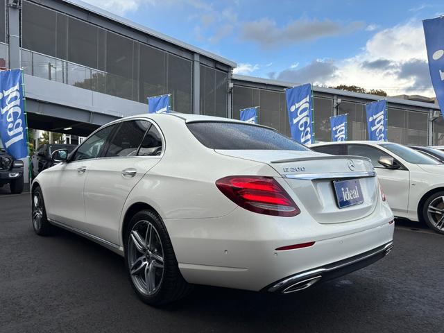 MERCEDES BENZ E-CLASS E200 4MATIC AVANTGARDE