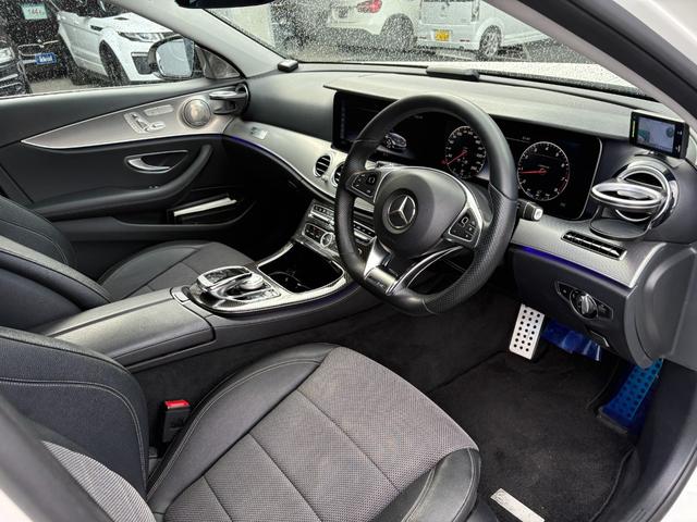 MERCEDES BENZ E-CLASS E200 4MATIC AVANTGARDE