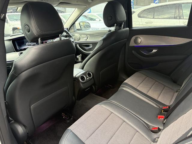 MERCEDES BENZ E-CLASS E200 4MATIC AVANTGARDE