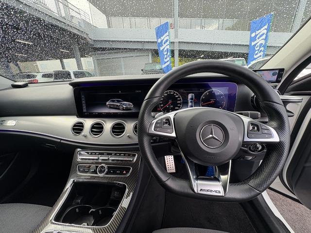 MERCEDES BENZ E-CLASS E200 4MATIC AVANTGARDE