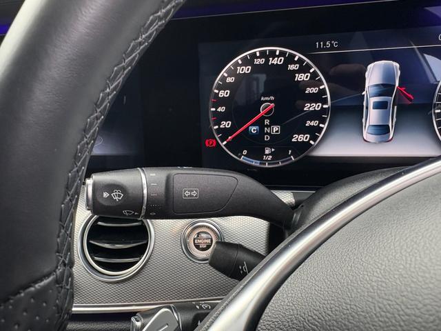 MERCEDES BENZ E-CLASS E200 4MATIC AVANTGARDE