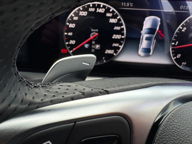 MERCEDES BENZ E-CLASS E200 4MATIC AVANTGARDE