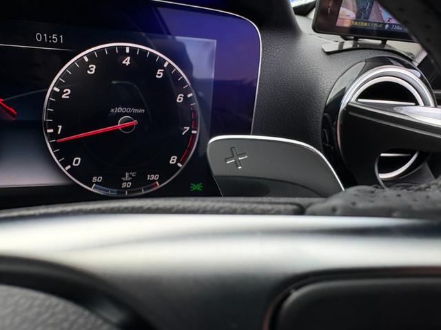 MERCEDES BENZ E-CLASS E200 4MATIC AVANTGARDE