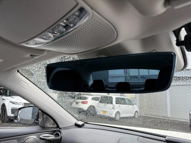 MERCEDES BENZ E-CLASS E200 4MATIC AVANTGARDE