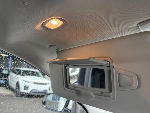 MERCEDES BENZ E-CLASS E200 4MATIC AVANTGARDE