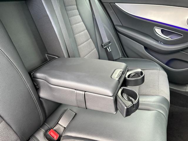 MERCEDES BENZ E-CLASS E200 4MATIC AVANTGARDE