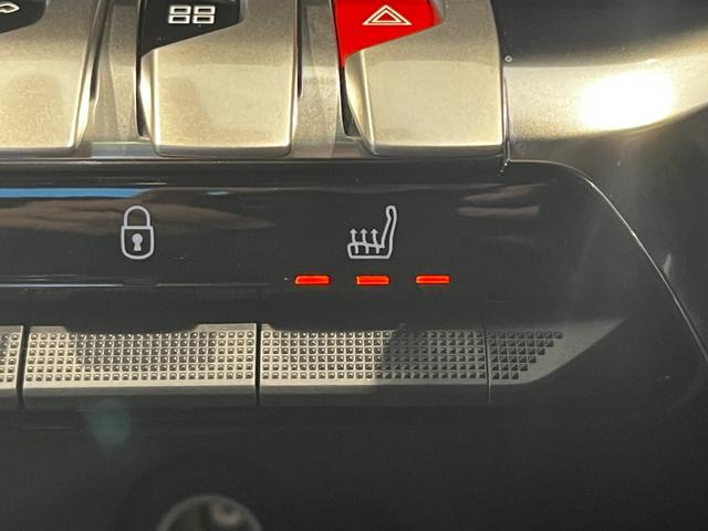 ３００８ ＧＴ　ブルーＨＤｉ　フルセグナビ　本州仕入　パノラミックサンルーフ　電動半革シート　純正１８インチＡＷ　アクティブクルコン　ＬＥＤライト　ＡｐｐｌｅＣａｒＰｌａｙ　ＥＴＣ　Ｂｌｕｅｔｏｏｔｈ接続（49枚目）