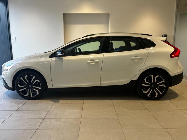 グループ総在庫６００台の中からご希望のお車をお探し致します。まずは、お問い合わせくださいませ。