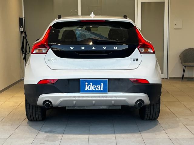 当社の納車前点検・サービスの内容は、車検点検・法定１２ヶ月定期点検・油脂類の点検及び交換・バッテリーの点検及び交換等を行い、良好な状態にてご納車させていただきます。