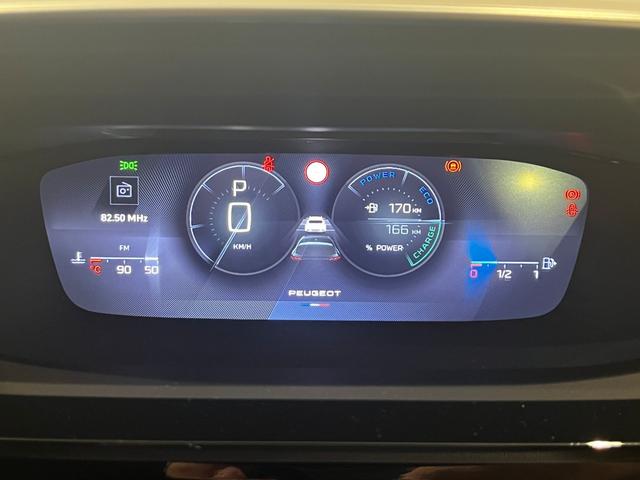 ３０８ ＧＴハイブリッド　マイルドハイブリッド　ハーフレザー　純正ナビ　マトリクスＬＥＤ　電動シート　シートヒーター　ｉ－ｔｏｇｇｌｅ　３Ｄメーター　カープレイ　　アクティブクルコン　衝突軽減Ｂ　レーンキープ（21枚目）