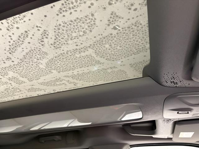 �O���͐�C�X�^�b�t�ɂ��^�S���߂����b�N�X���������{���Ă���܂��B�������N���[�j���O�����{�����Ă��������Ă���܂��B���̗ǂ������̊����������܂��B