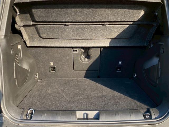 ジープ・レネゲード トレイルホーク　４ＷＤ　ドライブレコーダー　クリアランスソナー　オートクルーズコントロール　レーンアシスト　ナビ　オートライト　ＬＥＤヘッドランプ　スマートキー　アイドリングストップ　ＡＴ　盗難防止システム　ＵＳＢ（43枚目）