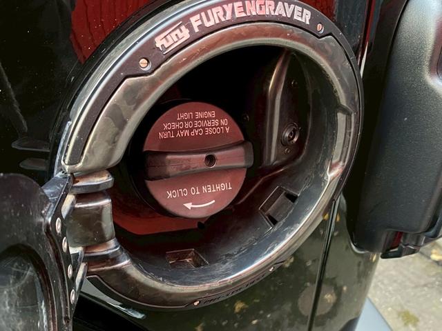 この度は当店のお車をご覧になっていただき、誠にありがとうございます。ぜひじっくりとご検討下さい。気軽にお問合せ・お見積りお待ちしております。