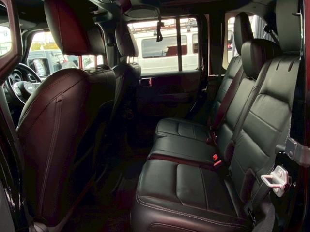 お車の知識がなくても大丈夫です！皆様のご来店をスタッフ一同、心よりお待ちしております。