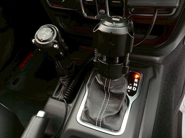 すぐにご来店頂けない場合や遠方にお住まいの方、車両状態の詳細が知りたい方はお気軽にご連絡下さい♪