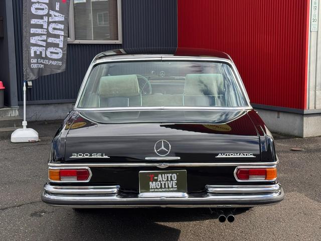 Sクラス 300SEL3.5 左ハンドル AT パワーウインドウ 正規輸入 W109(17枚目)