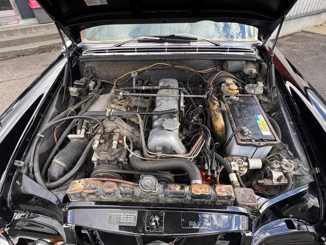 Sクラス 300SEL3.5 左ハンドル AT パワーウインドウ 正規輸入 W109(19枚目)